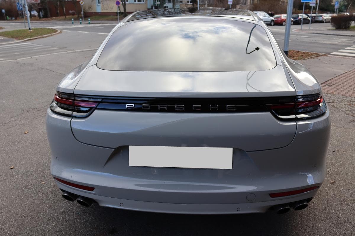 2016 Porsche PANAMERA - 23