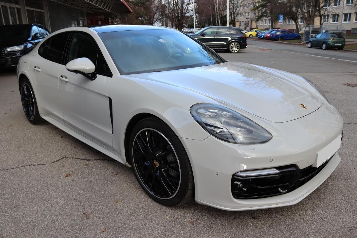 2016 Porsche PANAMERA - 13