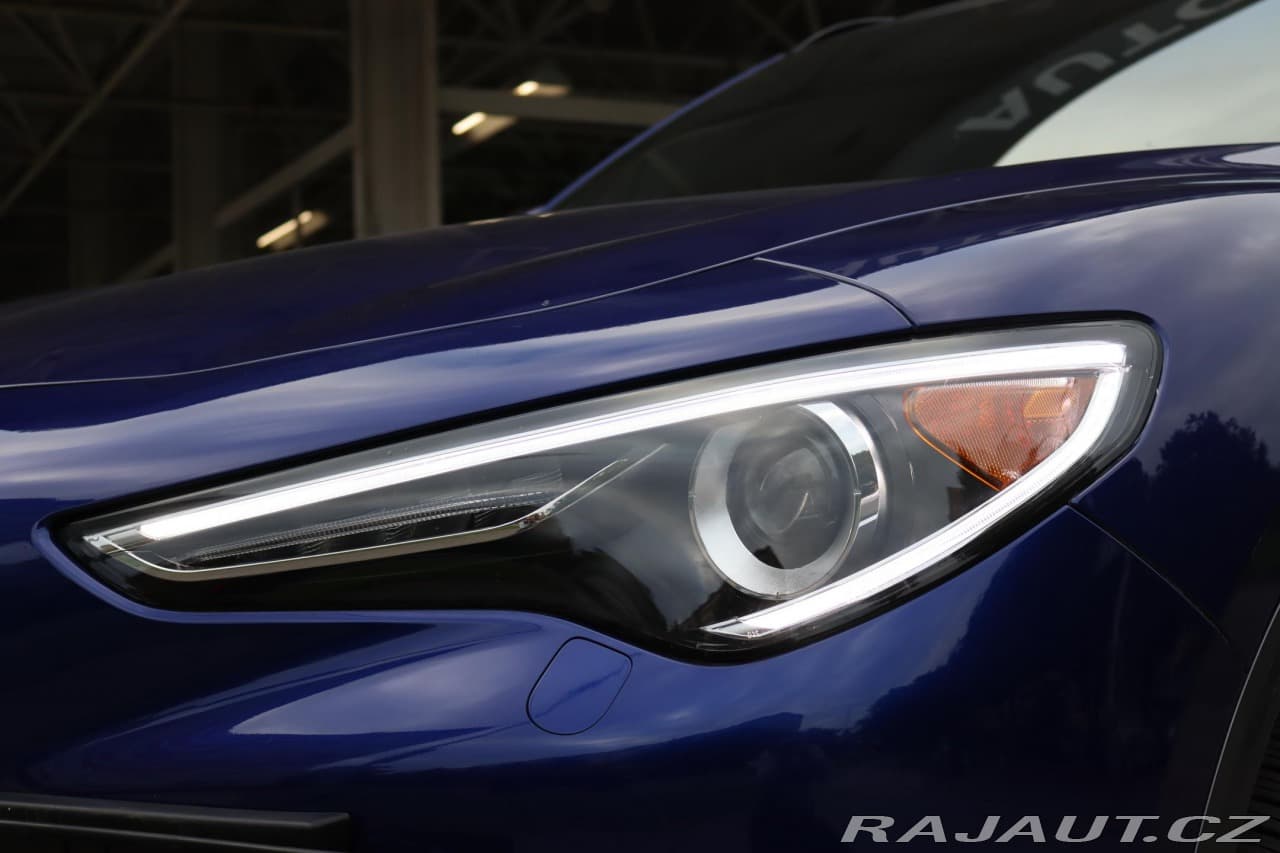 2023 Alfa Romeo STELVIO - 4