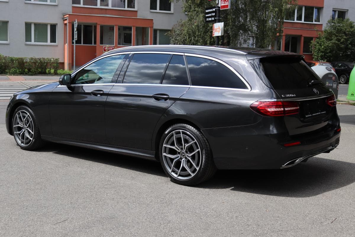 2022 Mercedes-Benz E-CLASS - 14