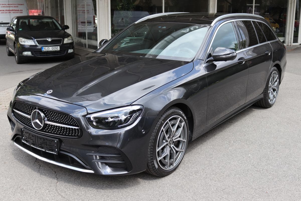 2022 Mercedes-Benz E-CLASS - 17