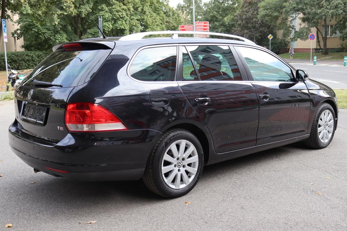 2009 Volkswagen GOLF - 10