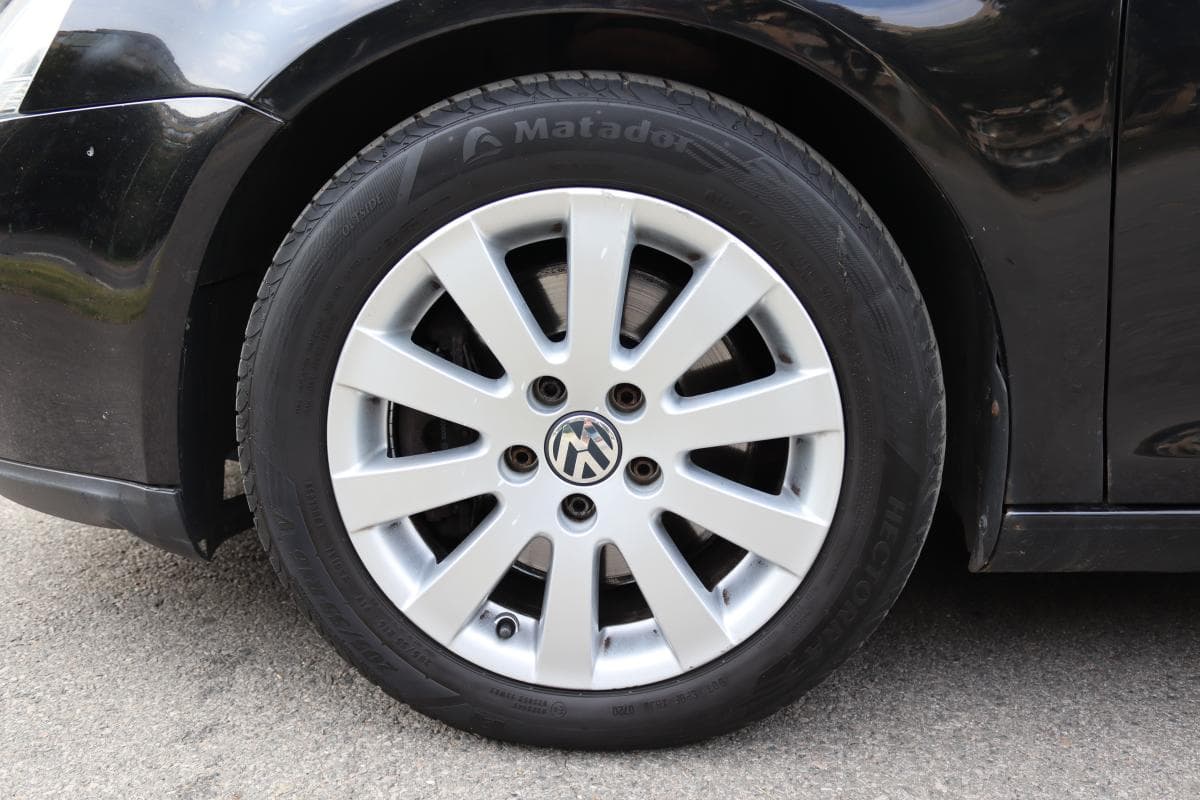 2009 Volkswagen GOLF - 18