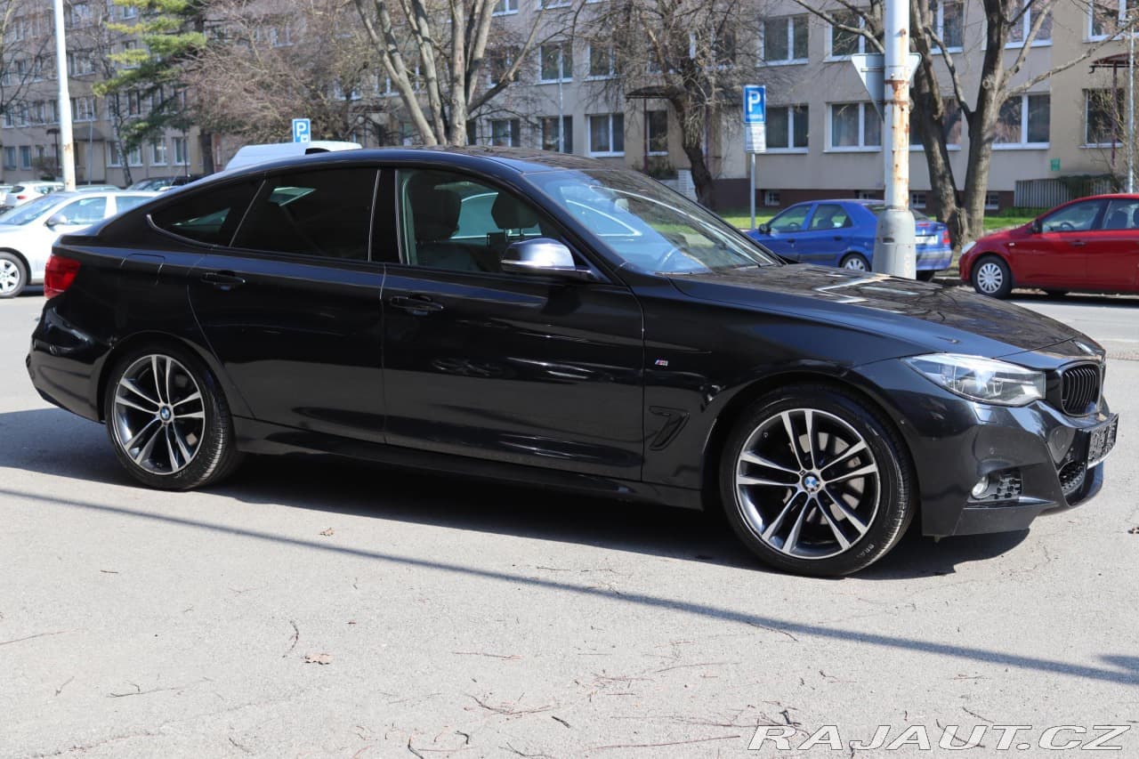 2017 BMW 3-SERIES - 8