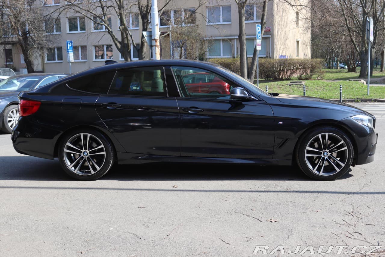 2017 BMW 3-SERIES - 9