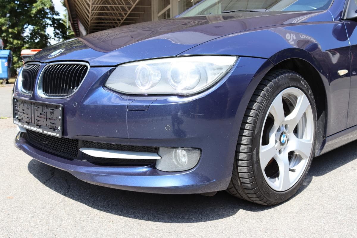 2010 BMW 3-SERIES - 5
