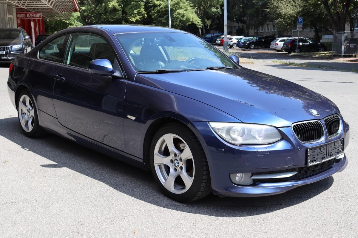 2010 BMW 3-SERIES - 7