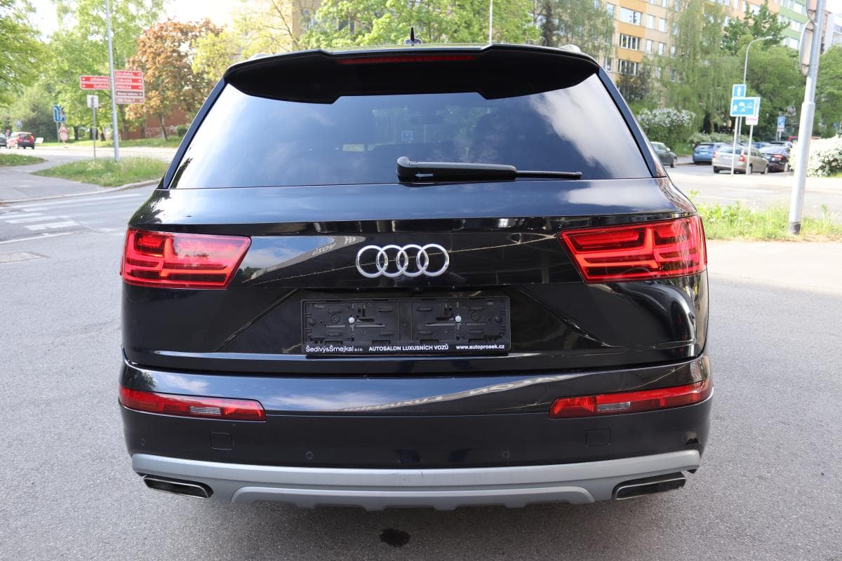 2018 Audi Q7 - 10
