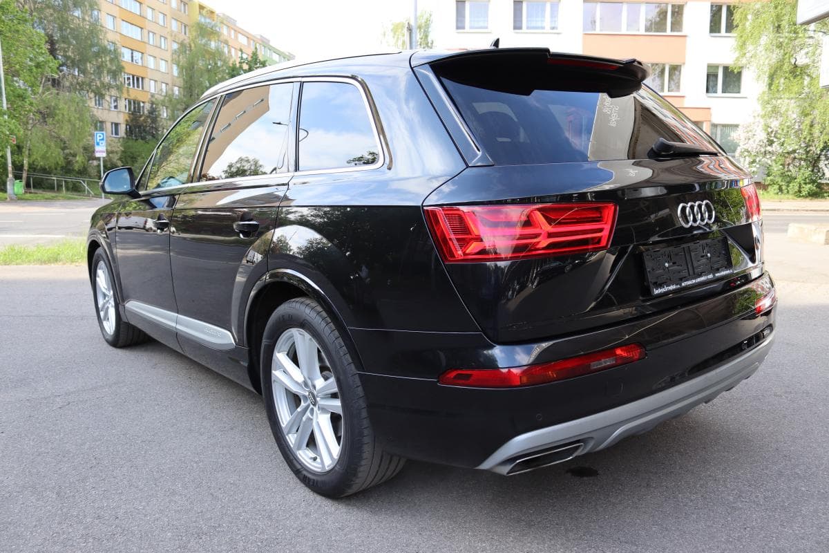 2018 Audi Q7 - 11