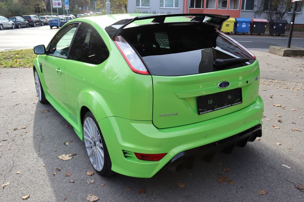 2009 Ford FOCUS - 16