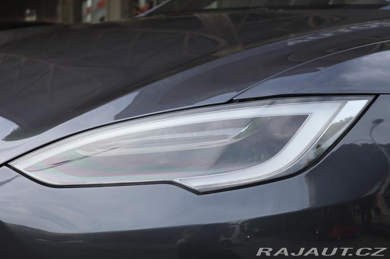 2021 Tesla MODEL S - 4