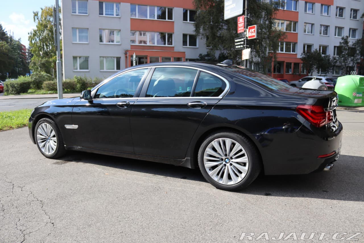 2015 BMW 7-SERIES - 14
