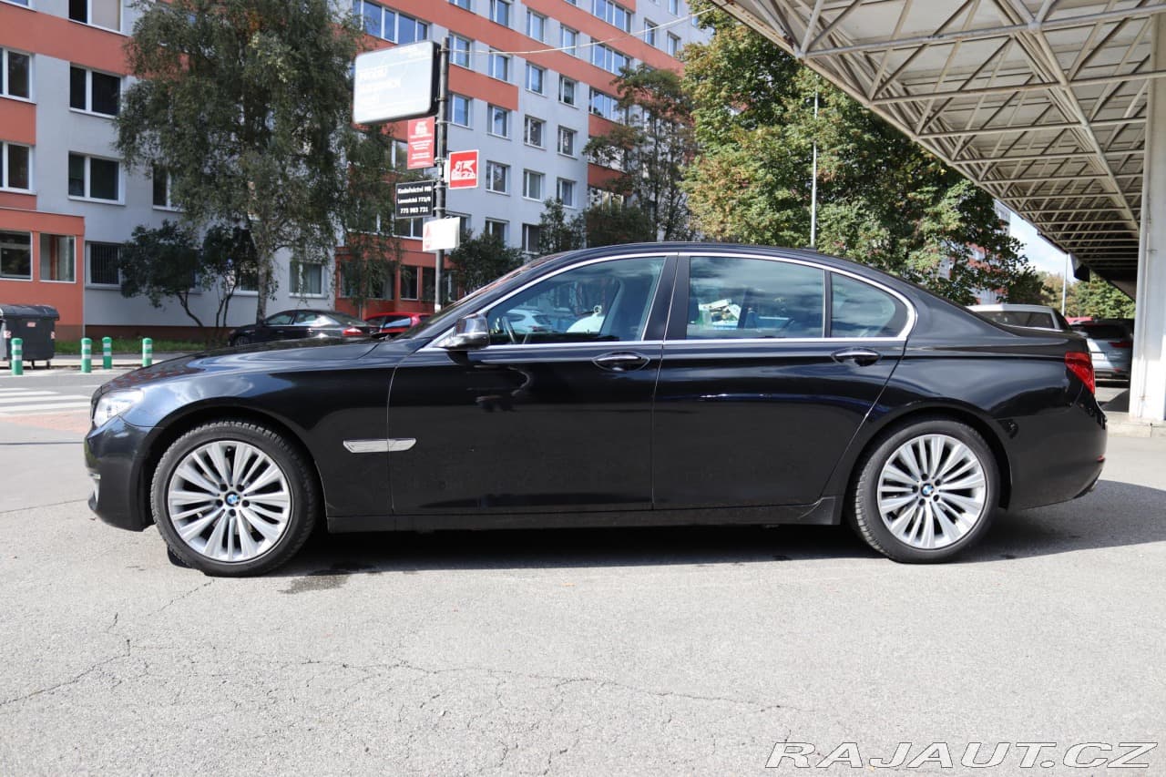 2015 BMW 7-SERIES - 15