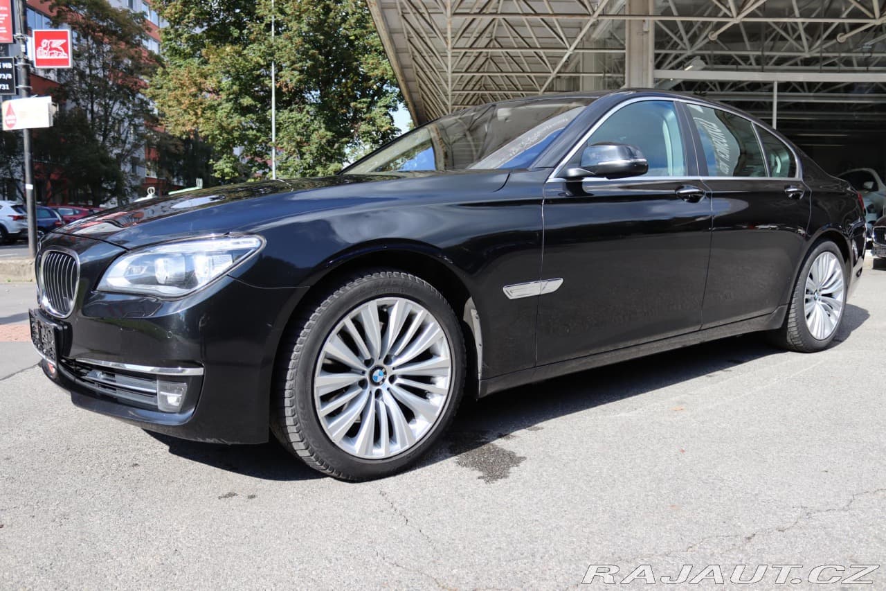 2015 BMW 7-SERIES - 17