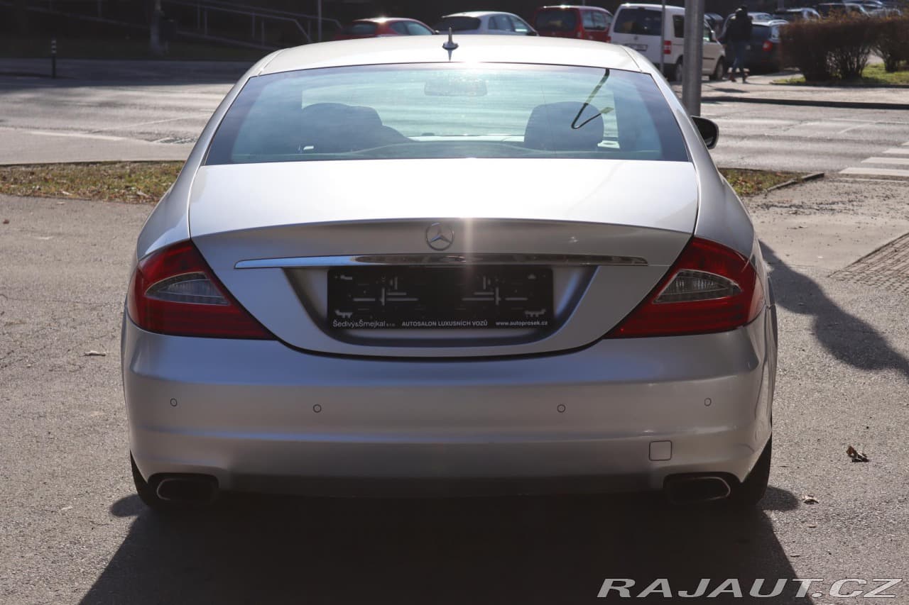 2008 Mercedes-Benz CLS - 12