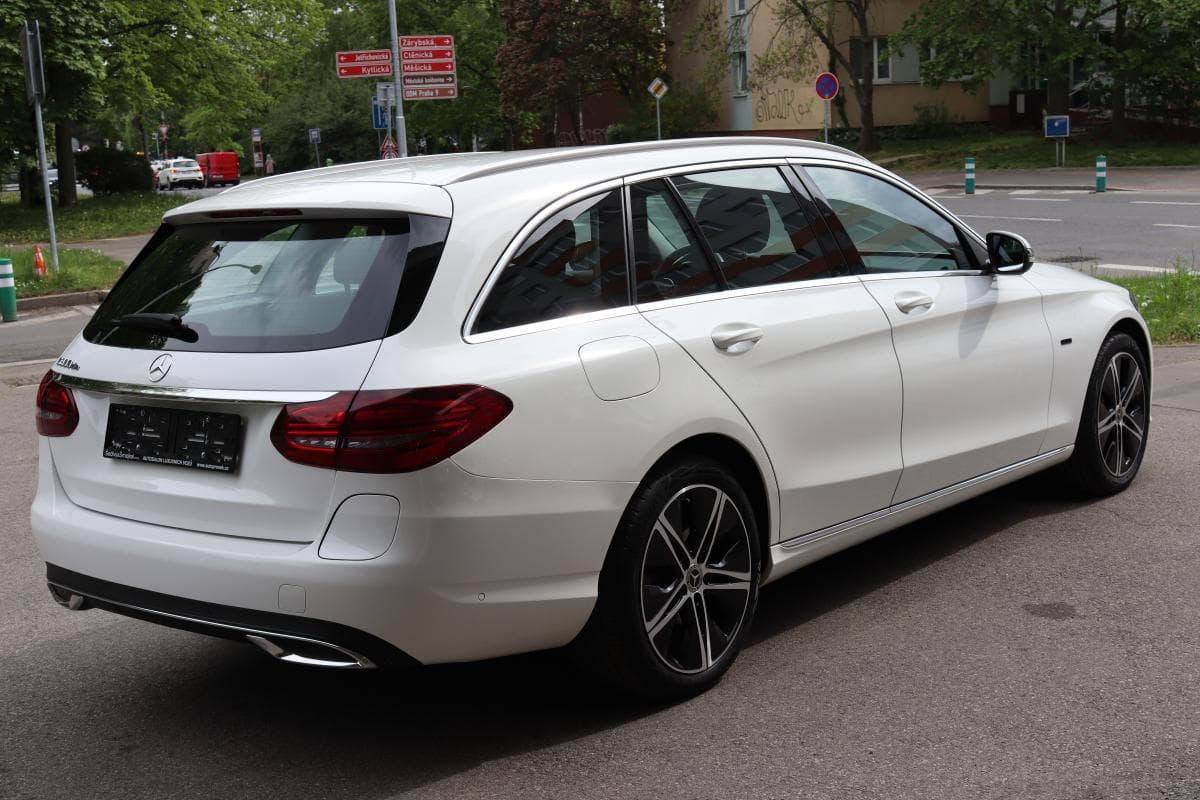 2019 Mercedes-Benz C-CLASS - 11
