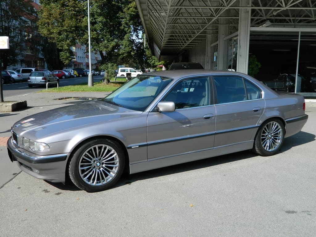 2000 BMW 7-SERIES - 16