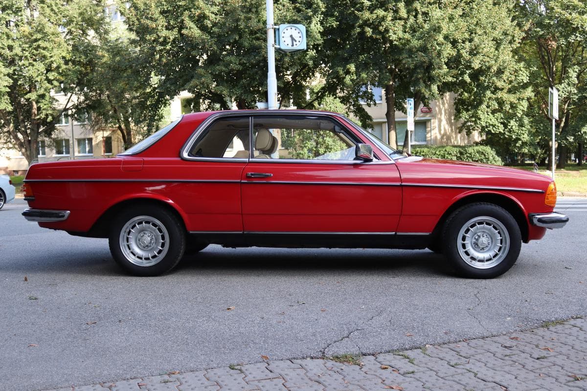 1981 Mercedes-Benz OSTATNÍ - 9