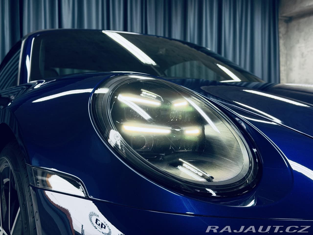 2025 Porsche 911 - 4