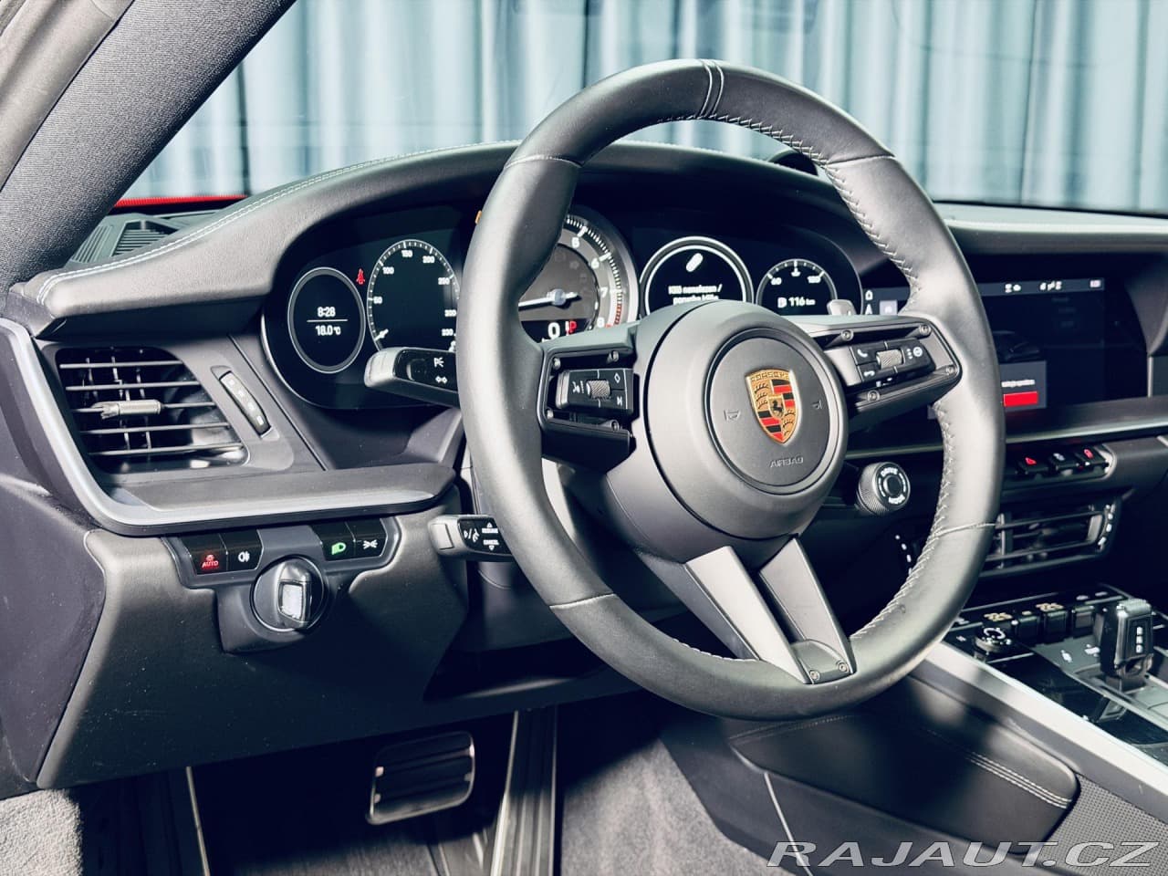 2020 Porsche 911 - 20