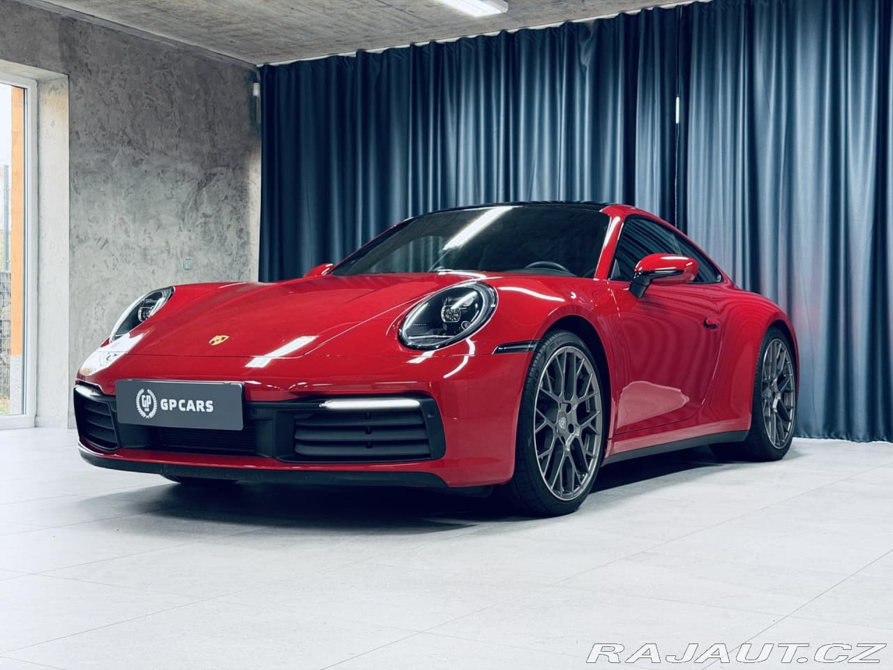 2020 Porsche 911 - 3