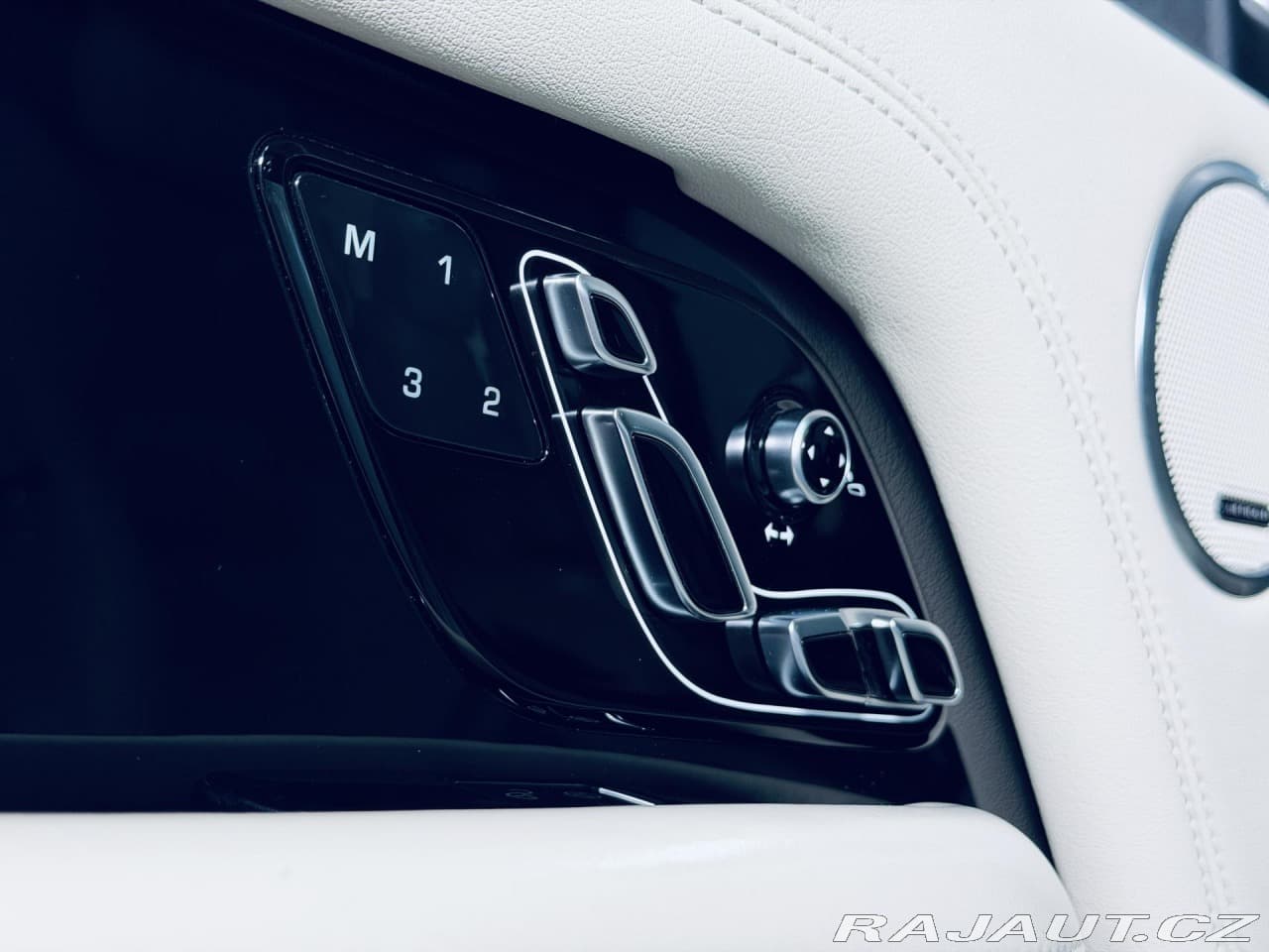 2019 Land Rover RANGE ROVER - 14