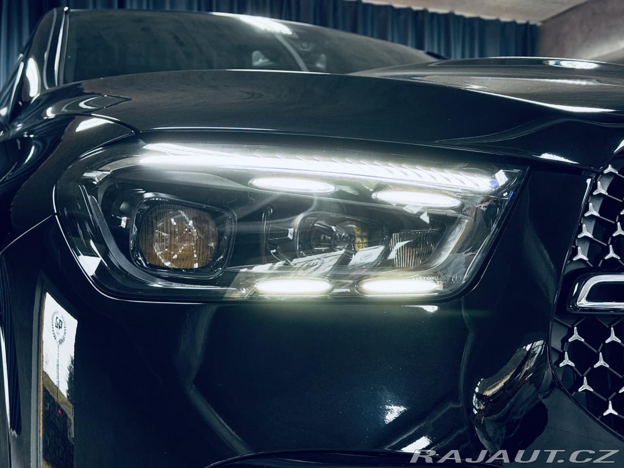 2025 Mercedes-Benz GLE - 4