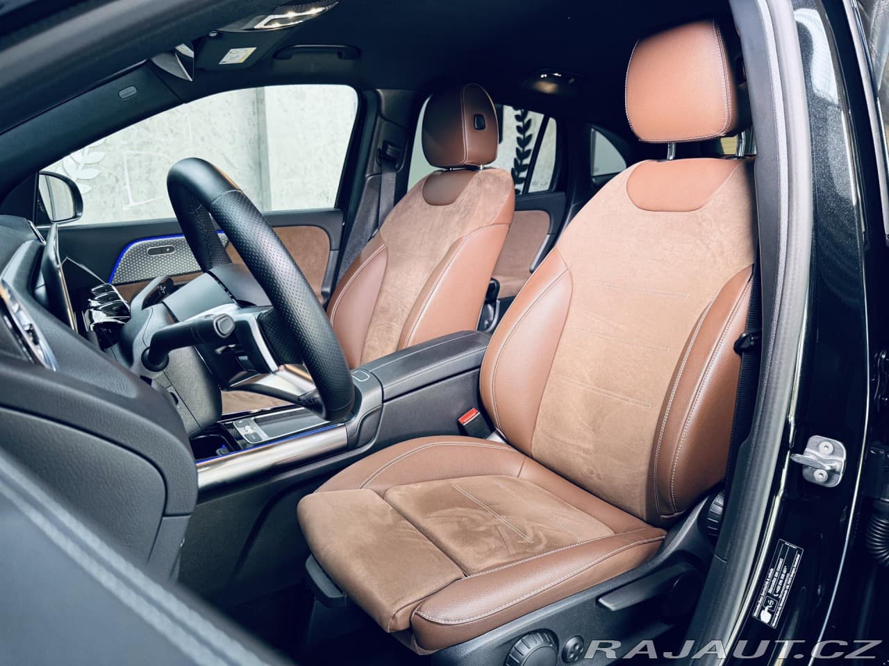 2025 Mercedes-Benz GLA - 18