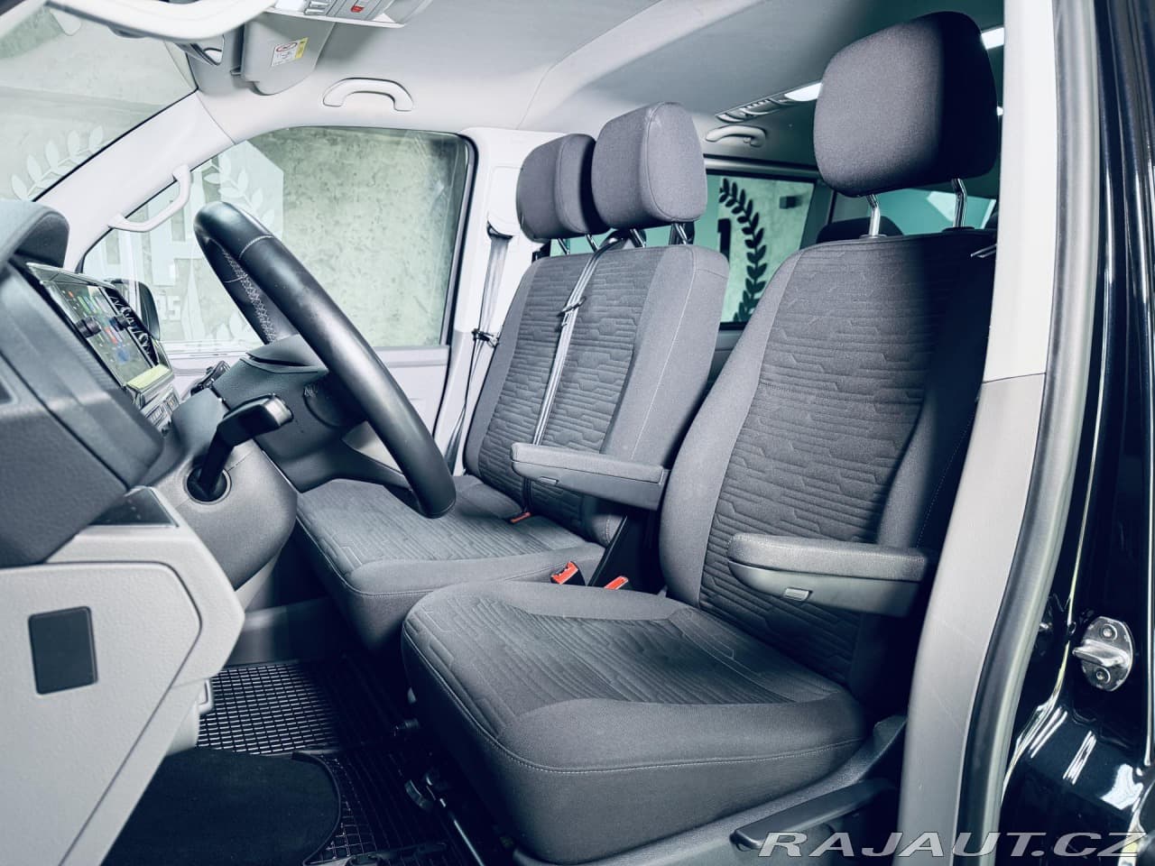 2023 Volkswagen CARAVELLE - 15