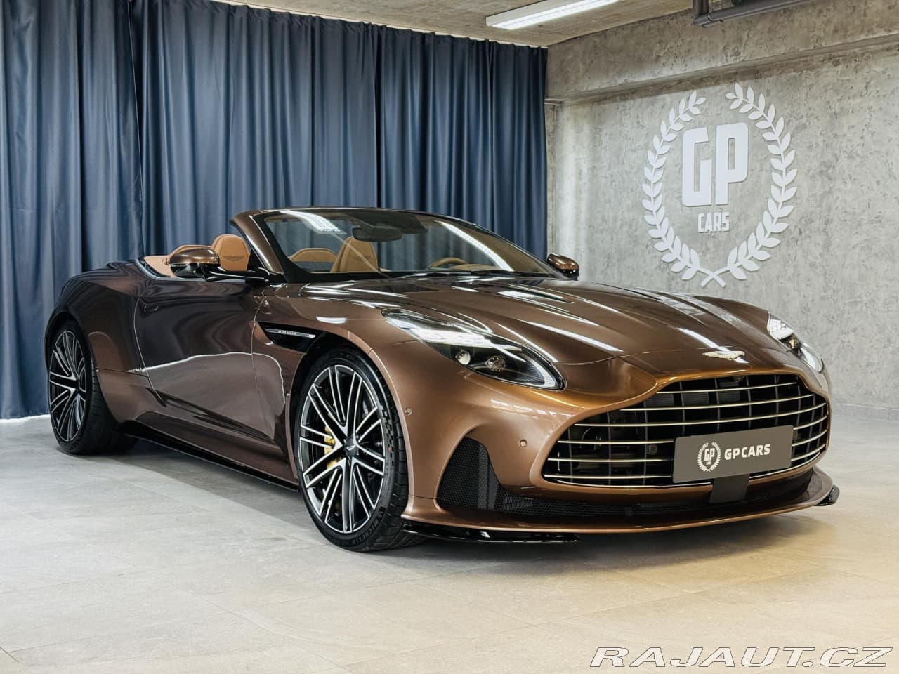2023 Aston Martin DB12