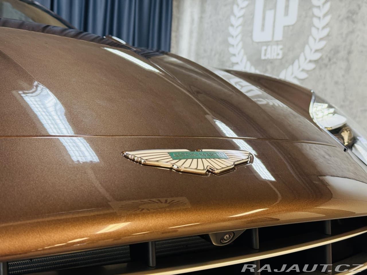2023 Aston Martin DB12 - 10