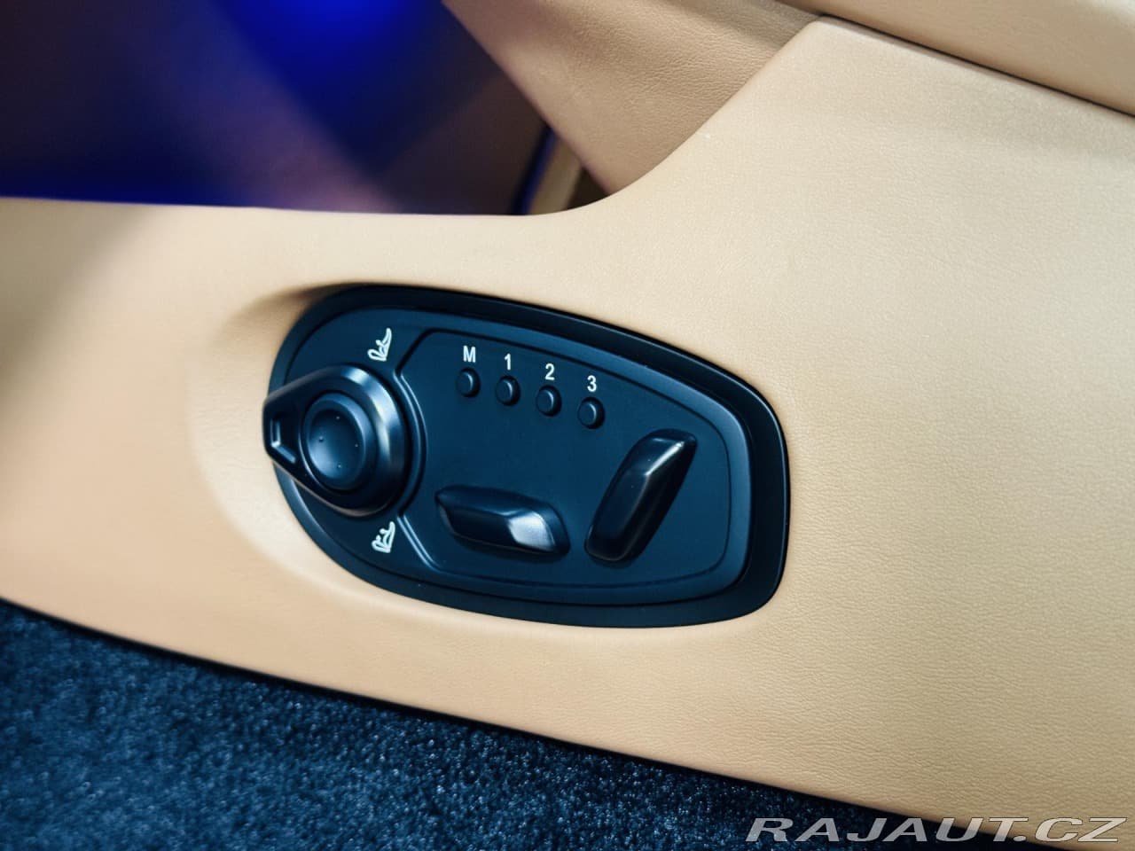2023 Aston Martin DB12 - 19