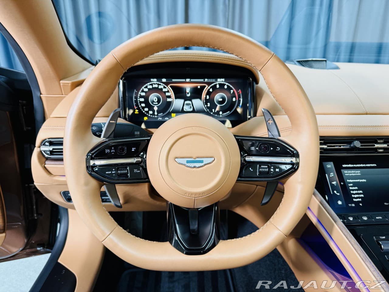 2023 Aston Martin DB12 - 20