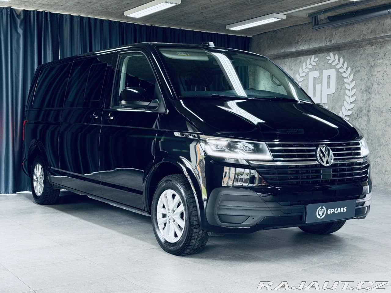 2023 Volkswagen CARAVELLE