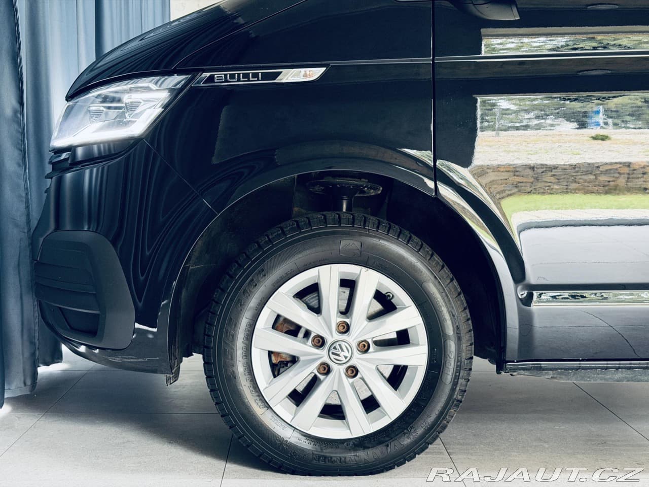 2023 Volkswagen CARAVELLE - 11