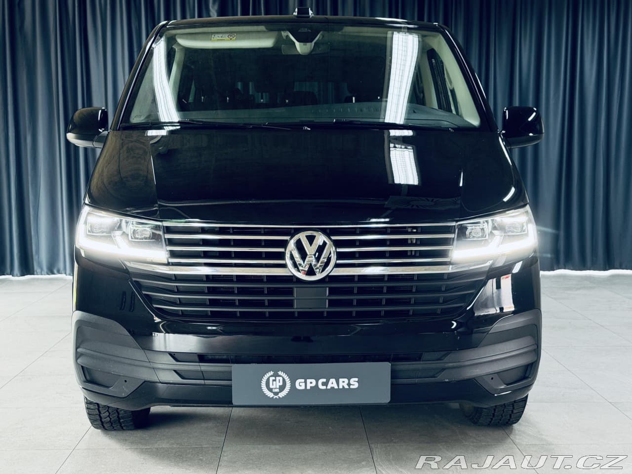 2023 Volkswagen CARAVELLE - 2