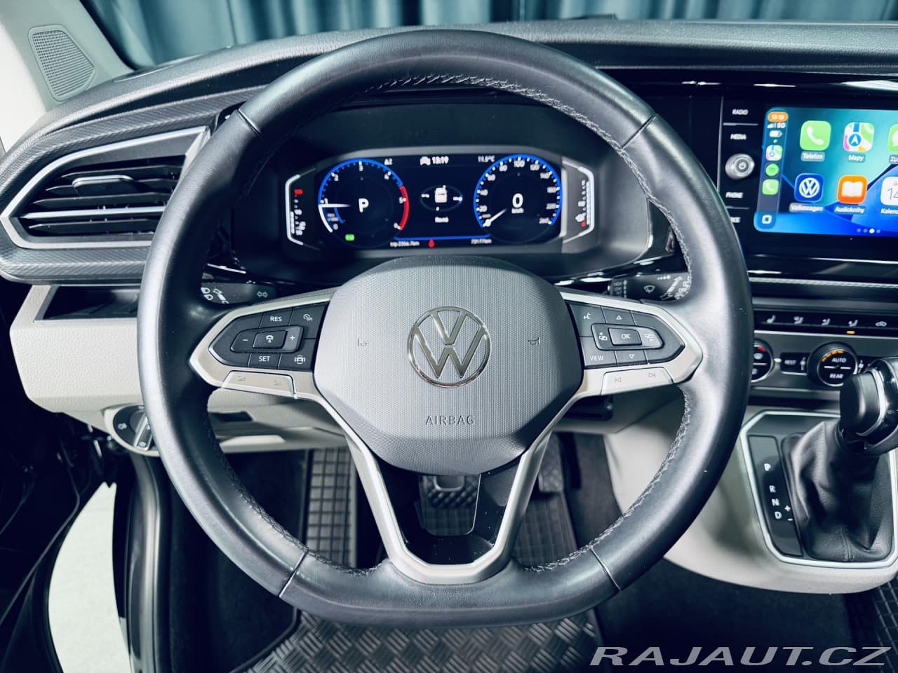 2023 Volkswagen CARAVELLE - 20