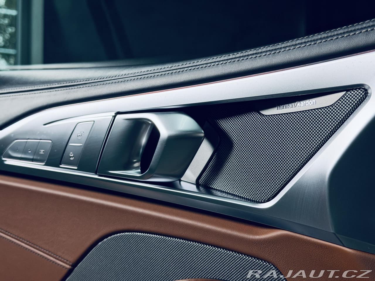 2021 BMW 8-SERIES - 14