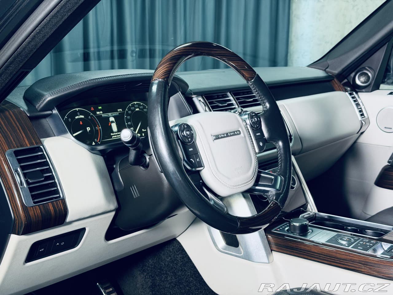 2016 Land Rover RANGE ROVER - 15