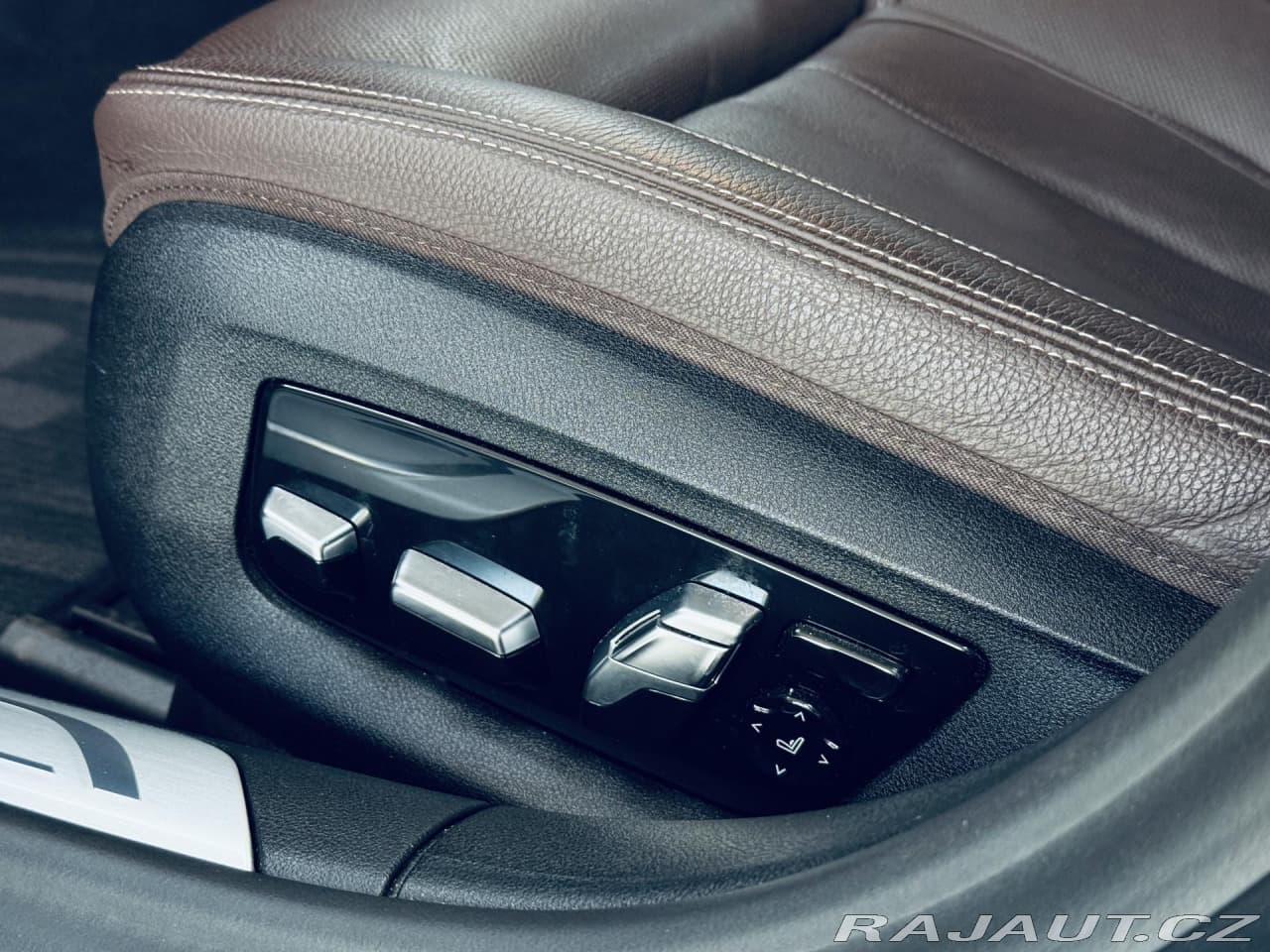 2020 BMW 7-SERIES - 17