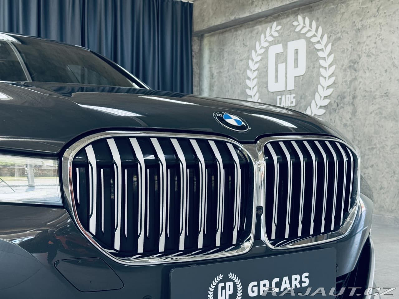 2020 BMW 7-SERIES - 8