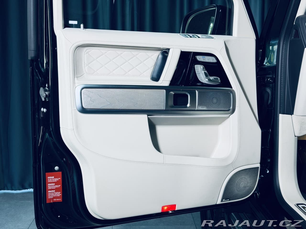 2025 Mercedes-Benz G-CLASS - 12