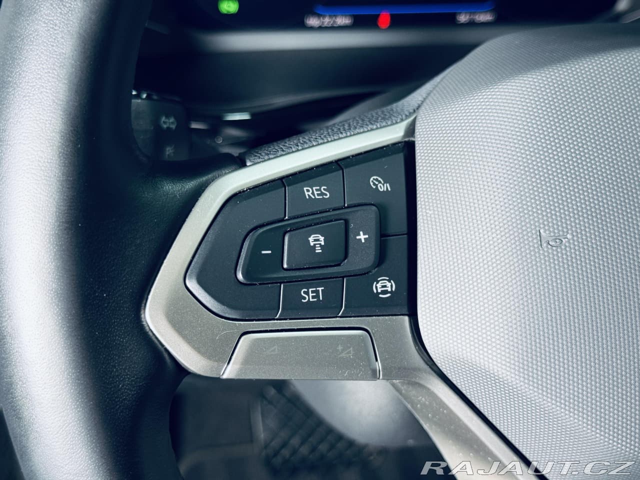 2023 Volkswagen MULTIVAN - 18