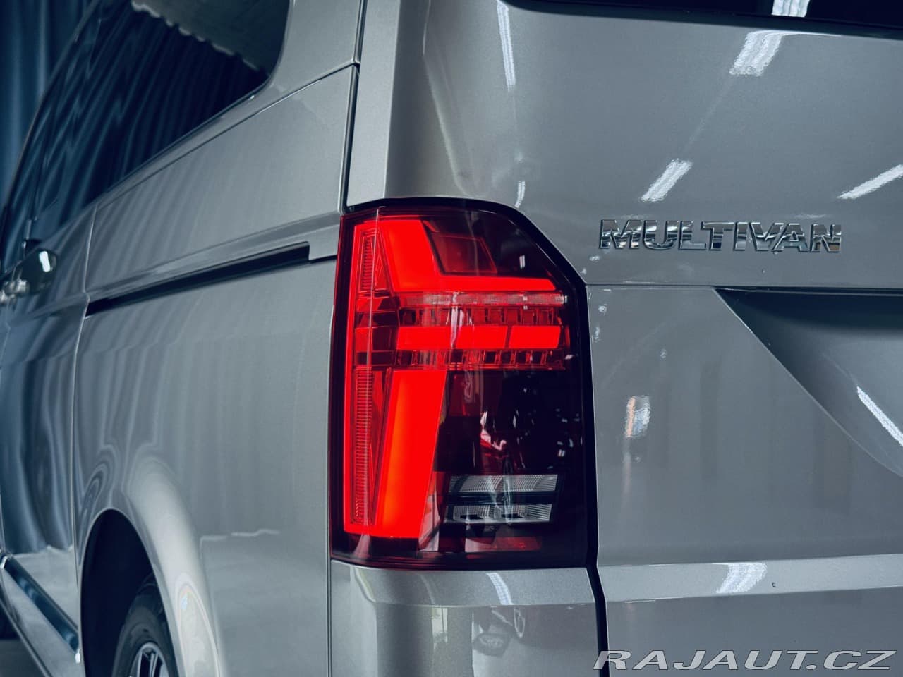 2023 Volkswagen MULTIVAN - 9