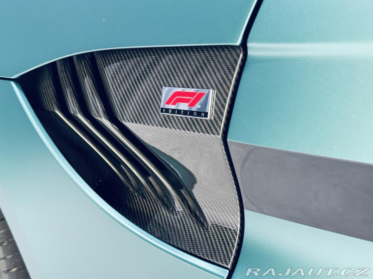 2022 Aston Martin V8 VANTAGE - 16