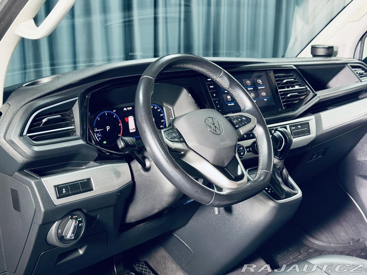 2021 Volkswagen MULTIVAN - 19
