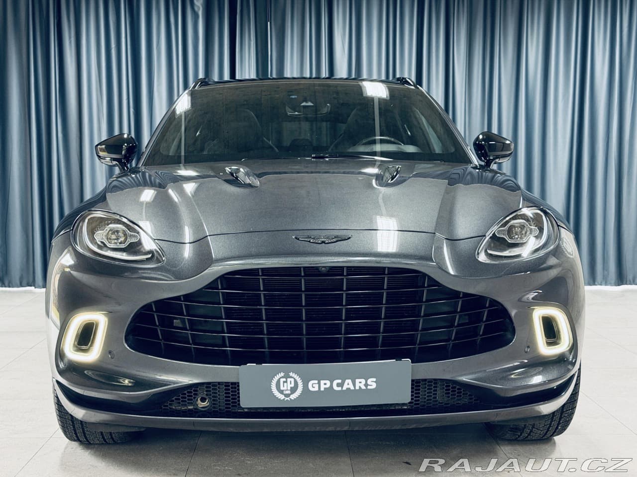 2021 Aston Martin DBX - 2