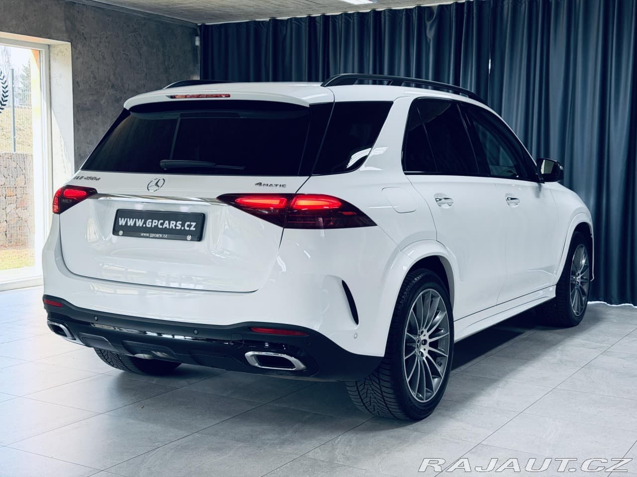 2025 Mercedes-Benz GLE - 8