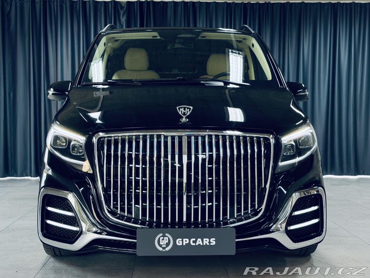 2025 Mercedes-Benz V-CLASS - 2