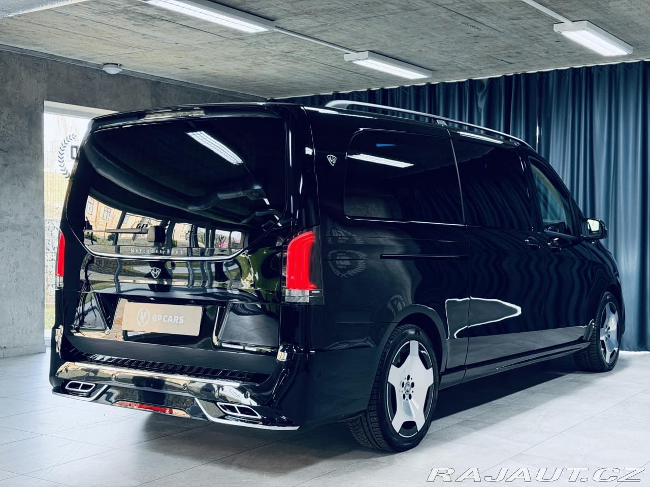 2025 Mercedes-Benz V-CLASS - 8